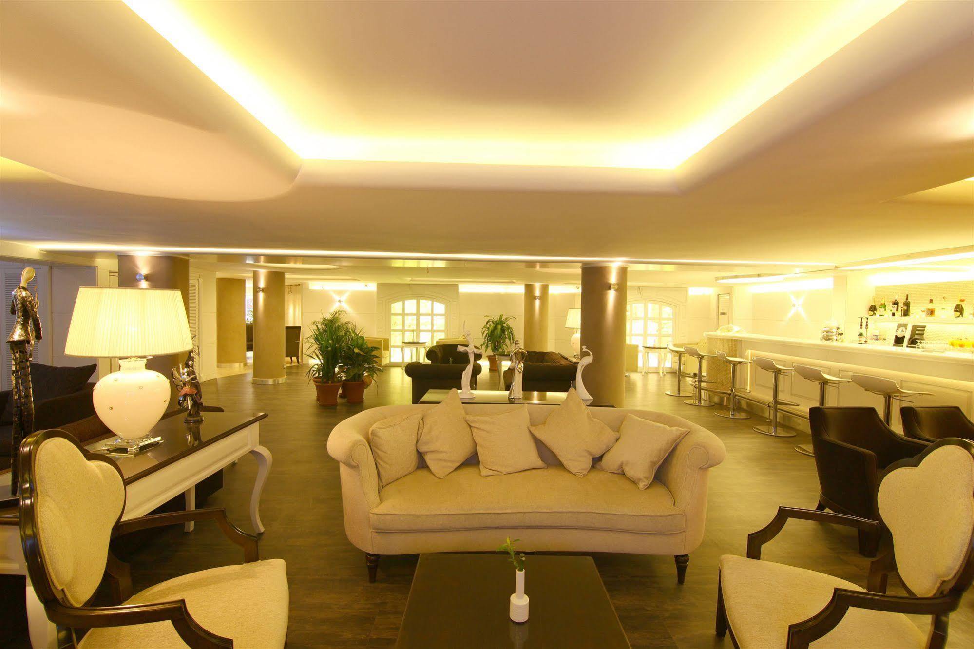 Monaco Hotel Istambul Exterior foto