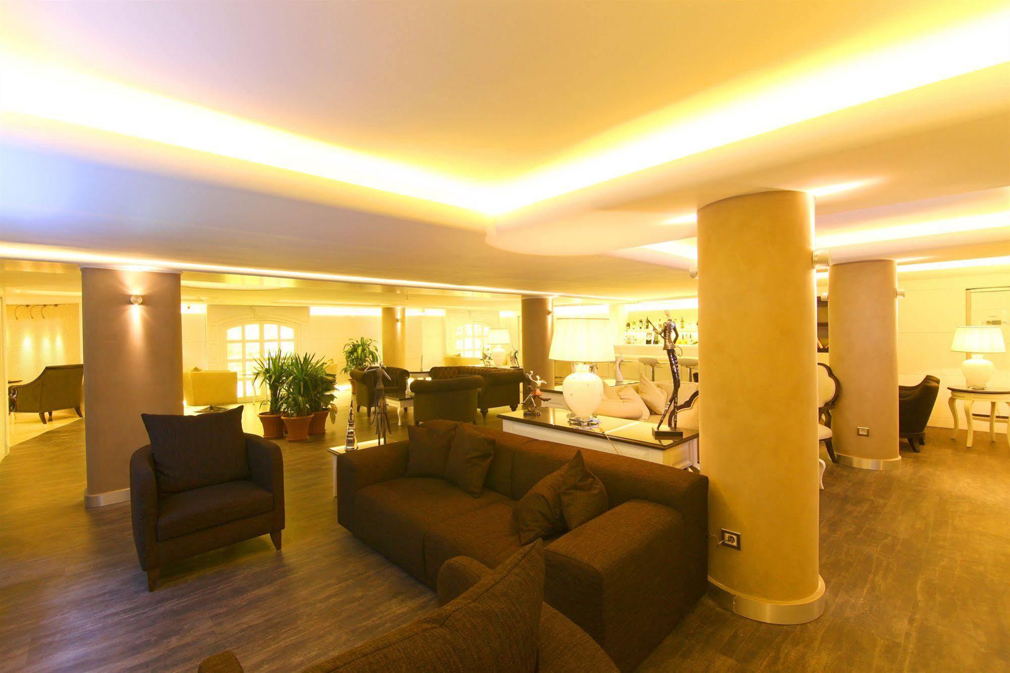 Monaco Hotel Istambul Exterior foto
